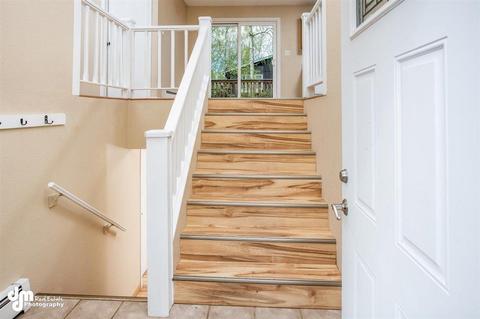 18535 Second St, Eagle River, AK 99577 photo 2