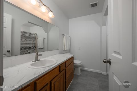 9629 Balandra Cir, Eagle River, AK 99577 photo 17