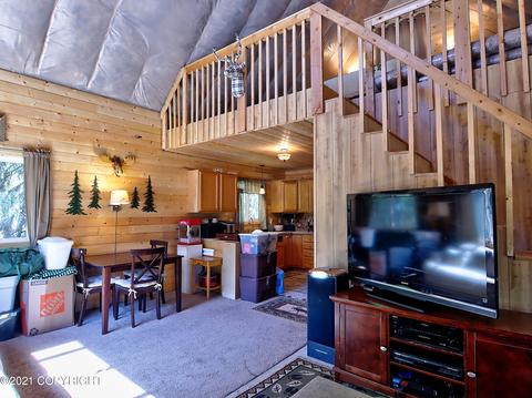 9056 N Blackie Loop, Willow, AK 99688 photo 2