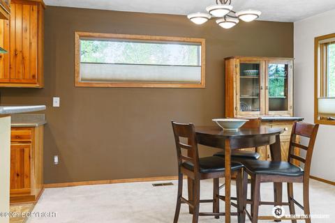 3900 Eric Cir, Anchorage, AK 99507 photo 10