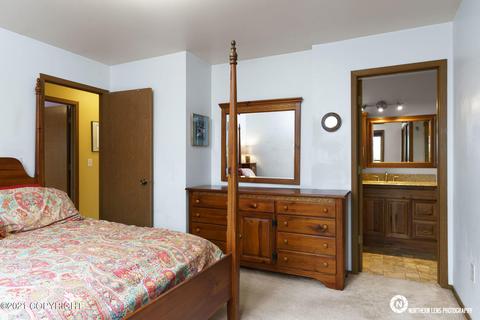 3900 Eric Cir, Anchorage, AK 99507 photo 20