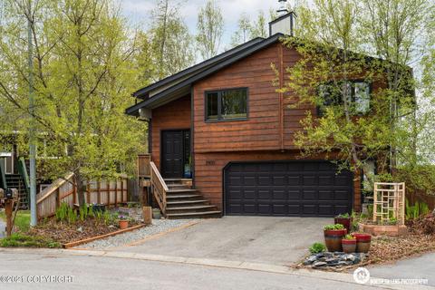 3900 Eric Cir, Anchorage, AK 99507 photo 2