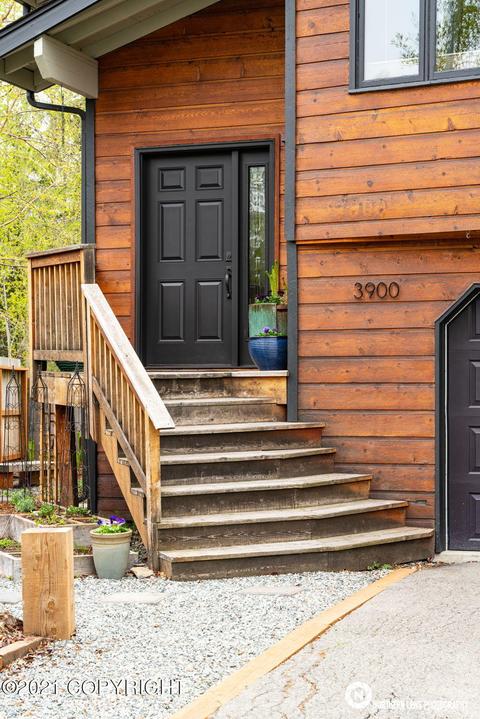 3900 Eric Cir, Anchorage, AK 99507 photo 3