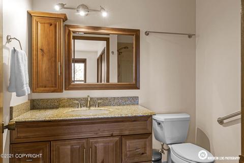3900 Eric Cir, Anchorage, AK 99507 photo 22
