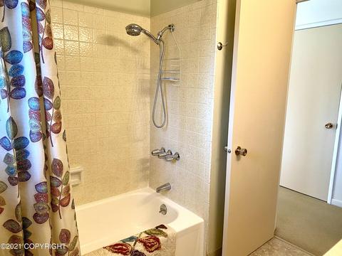 2425 Hialeah Dr, Anchorage, AK 99517 photo 27