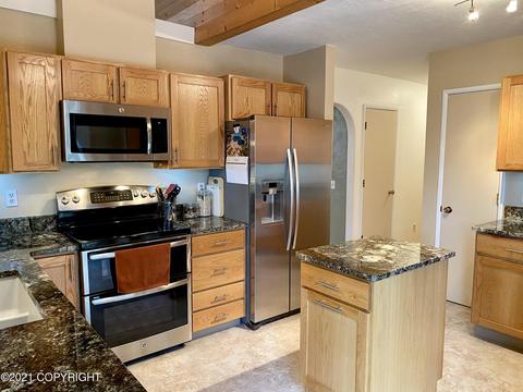 2425 Hialeah Dr, Anchorage, AK 99517 photo 12