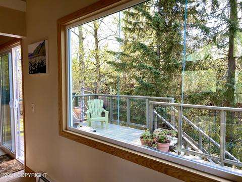 2425 Hialeah Dr, Anchorage, AK 99517 photo 6