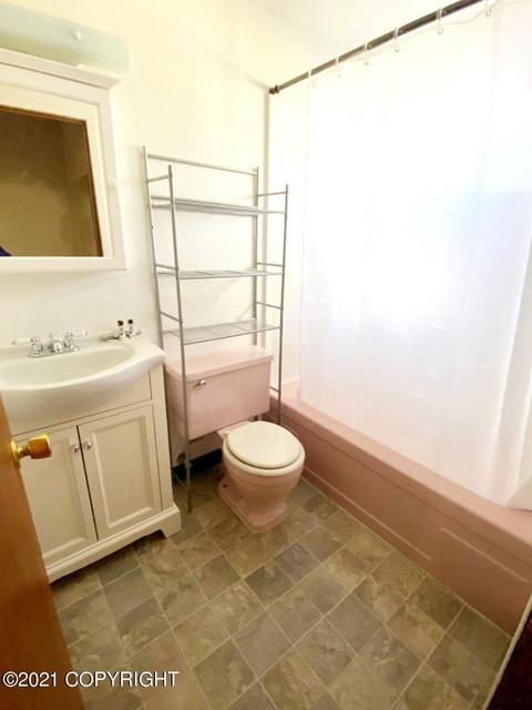 4425 E 6th Ave, Anchorage, AK 99508 photo 13
