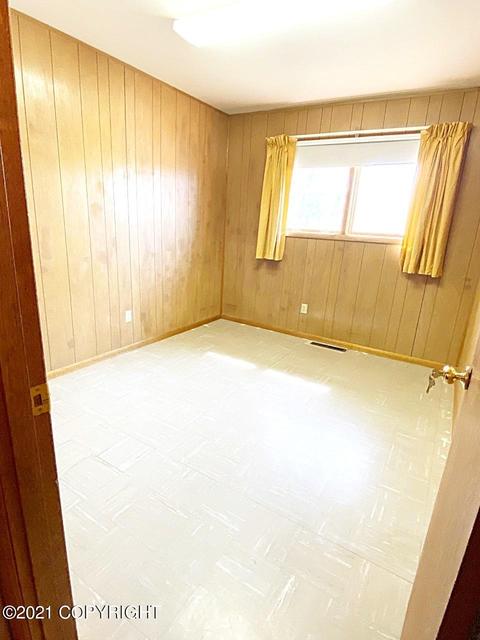 4425 E 6th Ave, Anchorage, AK 99508 photo 8