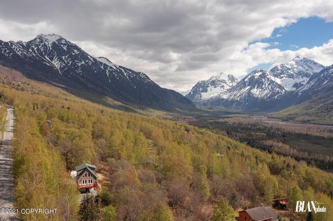 30736 Kuparuk Ave, Eagle River, AK 99577 photo 2