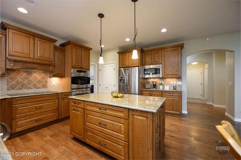 17539 Shasta Cir, Eagle River, AK 99577 photo 27