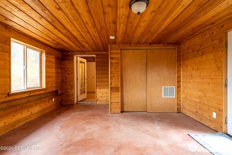 23914 The Clearing Dr, Eagle River, AK 99577 photo 18