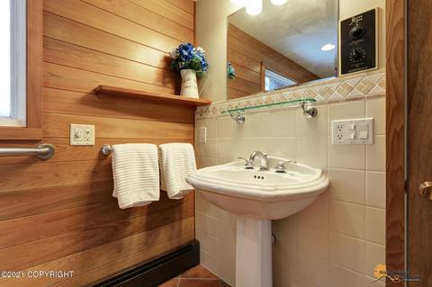 6300 E 112th Ave, Anchorage, AK 99516 photo 45