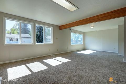 2441 Oak Dr, Anchorage, AK 99508 photo 6