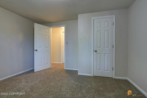 2441 Oak Dr, Anchorage, AK 99508 photo 14