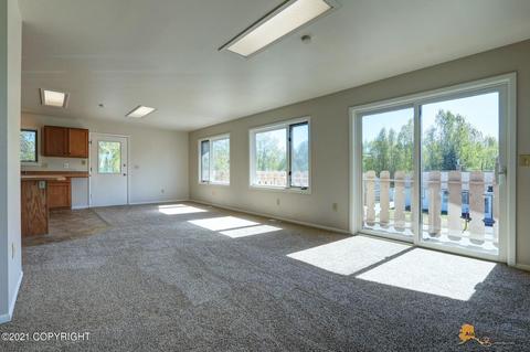 2441 Oak Dr, Anchorage, AK 99508 photo 5