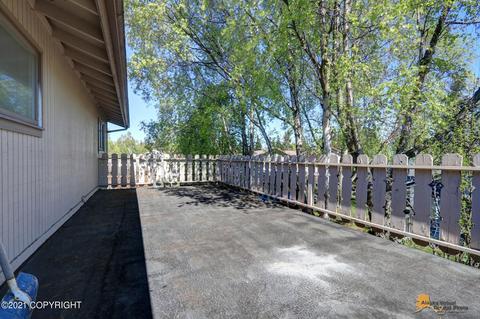 2441 Oak Dr, Anchorage, AK 99508 photo 24