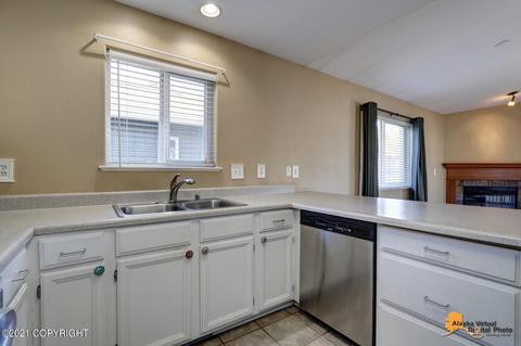 8822 Cross Pointe Loop, Anchorage, AK 99504 photo 8