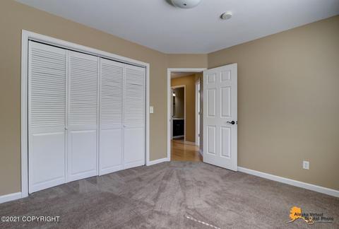 8822 Cross Pointe Loop, Anchorage, AK 99504 photo 12