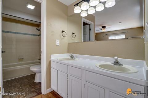 8822 Cross Pointe Loop, Anchorage, AK 99504 photo 19
