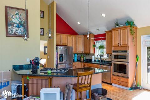 22401 Blacktail Cir, Chugiak, AK 99567 photo 9