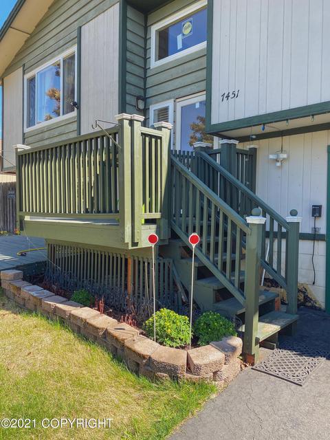 7451 Wade Cir, Anchorage, AK 99518 photo 2