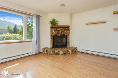 18621 N Lowrie Loop, Eagle River, AK 99577 photo 5