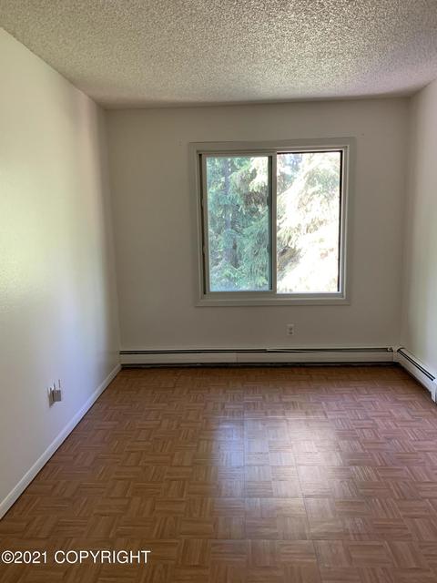 17035 Baronoff Ave, Eagle River, AK 99577 photo 11
