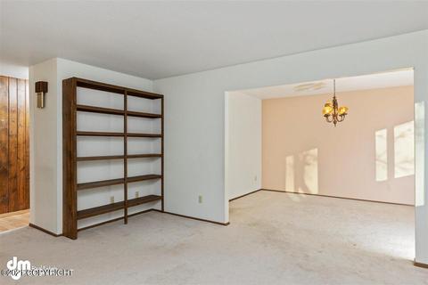 4218 Apollo Dr, Anchorage, AK 99504 photo 9