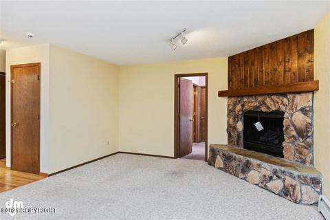 4218 Apollo Dr, Anchorage, AK 99504 photo 4