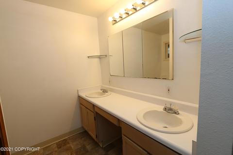 16505 Eleonora St, Eagle River, AK 99577 photo 33