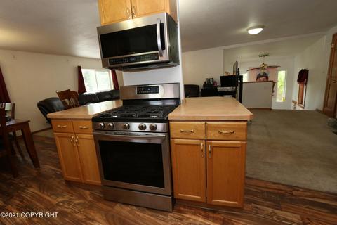 16505 Eleonora St, Eagle River, AK 99577 photo 17