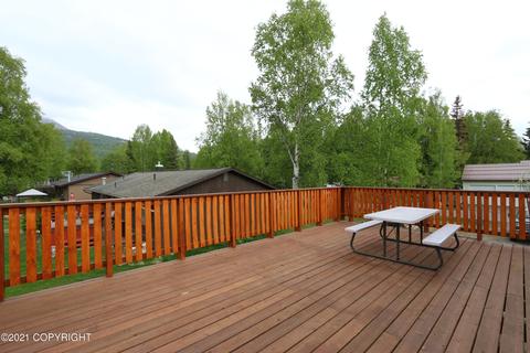 16505 Eleonora St, Eagle River, AK 99577 photo 9