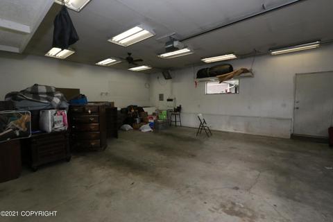 16505 Eleonora St, Eagle River, AK 99577 photo 5