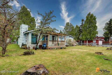 2347 86th Ct, Anchorage, AK 99507 photo 4