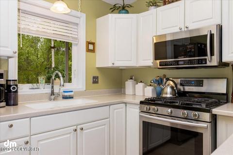 24640 Chugiak Dr, Chugiak, AK 99567 photo 15