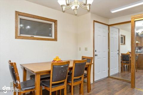 806 E 72nd Ave, Anchorage, AK 99518 photo 10