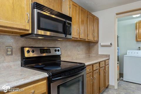 11440 Echo St, Eagle River, AK 99577 photo 10