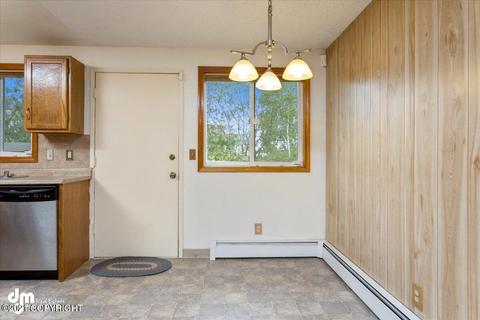 11440 Echo St, Eagle River, AK 99577 photo 11
