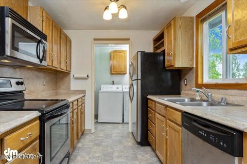 11440 Echo St, Eagle River, AK 99577 photo 8