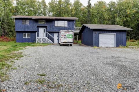 460 E Barra Loop, Wasilla, AK 99654 photo 2