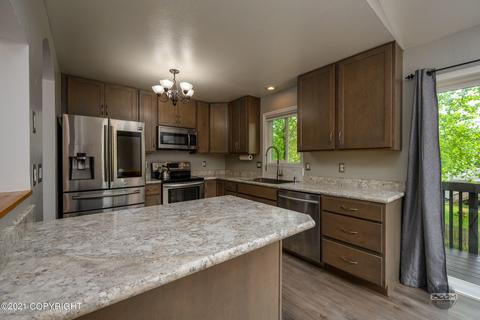 16636 Riddell Cir, Eagle River, AK 99577 photo 7