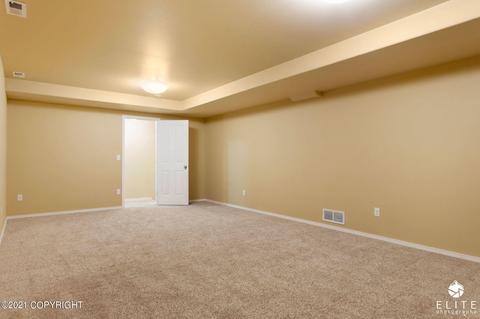20567 Birch Crest Ln, Eagle River, AK 99577 photo 11