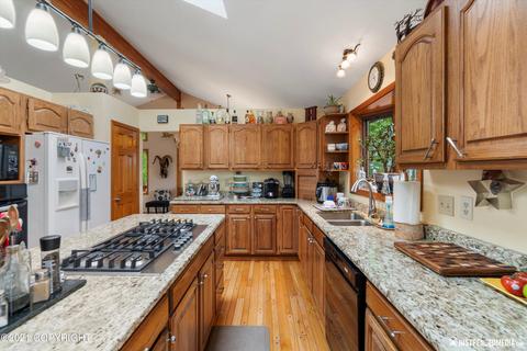 20008 Solleret Dr, Chugiak, AK 99567 photo 14