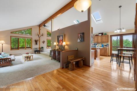 20008 Solleret Dr, Chugiak, AK 99567 photo 9