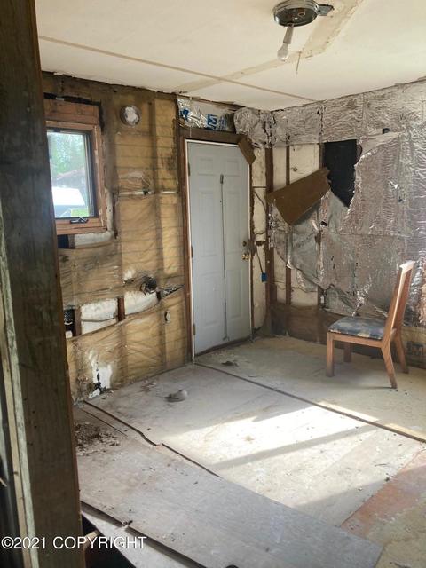6331 E 9th Ave, Anchorage, AK 99504 photo 7