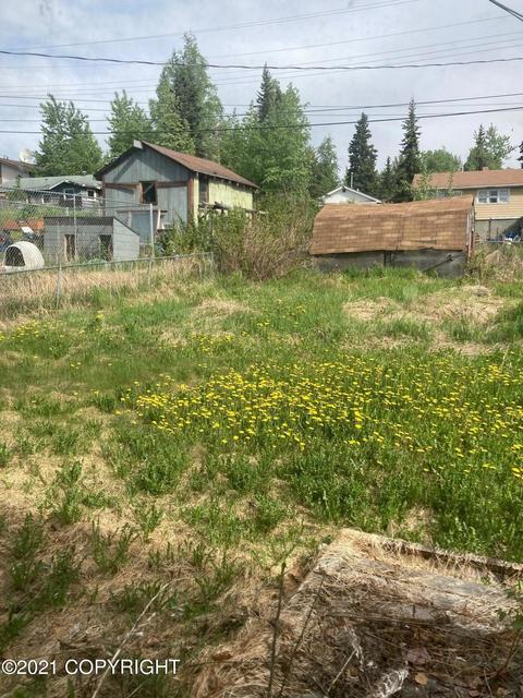 6331 E 9th Ave, Anchorage, AK 99504 photo 12
