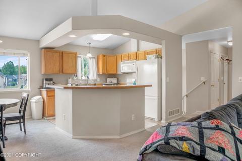 8841 Danny Cir, Eagle River, AK 99577 photo 14