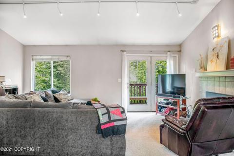 8841 Danny Cir, Eagle River, AK 99577 photo 6