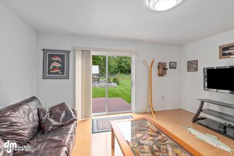20939 Crabtree St, Chugiak, AK 99567 photo 12